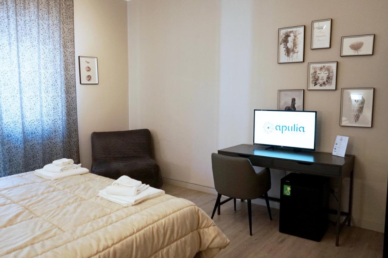 Re Di Smirne By Apulia Accommodation Bari Exterior foto
