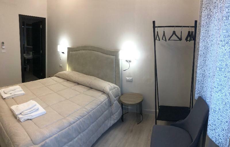 Re Di Smirne By Apulia Accommodation Bari Exterior foto